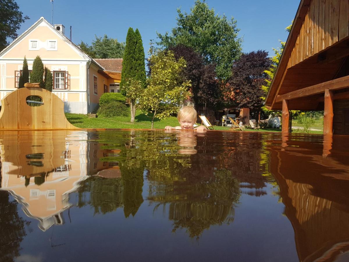 Boronaház Fogadó Szalafő Exterior foto